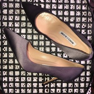 Manolo Blahnik Pumps NWOT